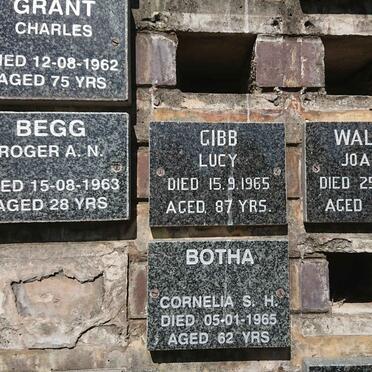 31. Memorial Wall