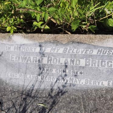 BRIGGS Edward Roland :: BRIGGS Eric Roland :: BRIGGS Dorothy May :: BRIGGS Beryl Enid