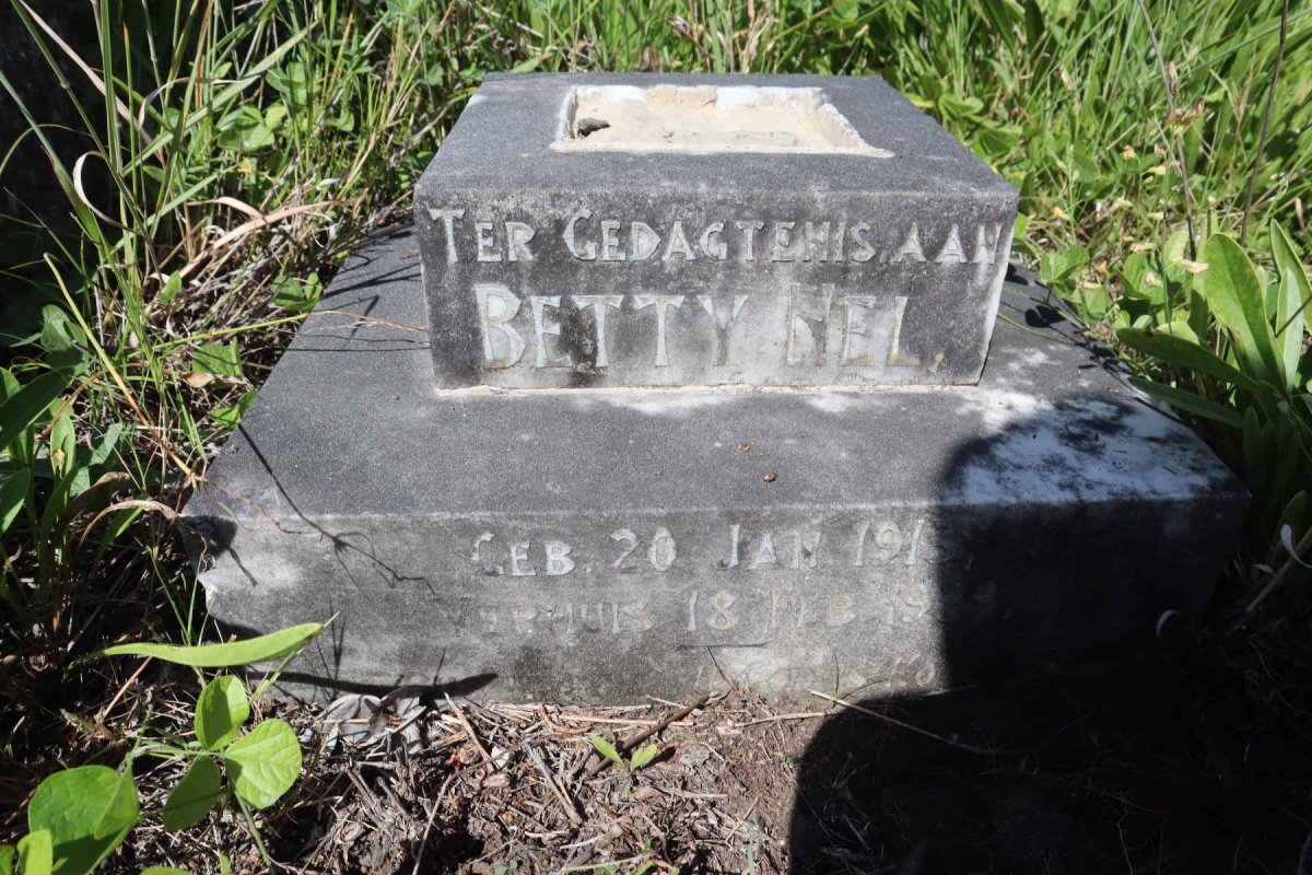 NEL Betty 1913-19??