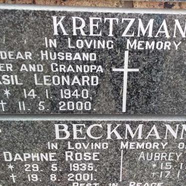 KRETZMANN Basil Leonard 1940-2000