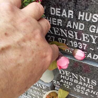 HERBERT Kensley Clyde 1937-2014
