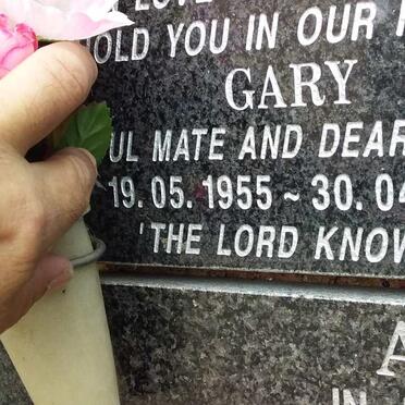 PALMER Gary 1955-2014