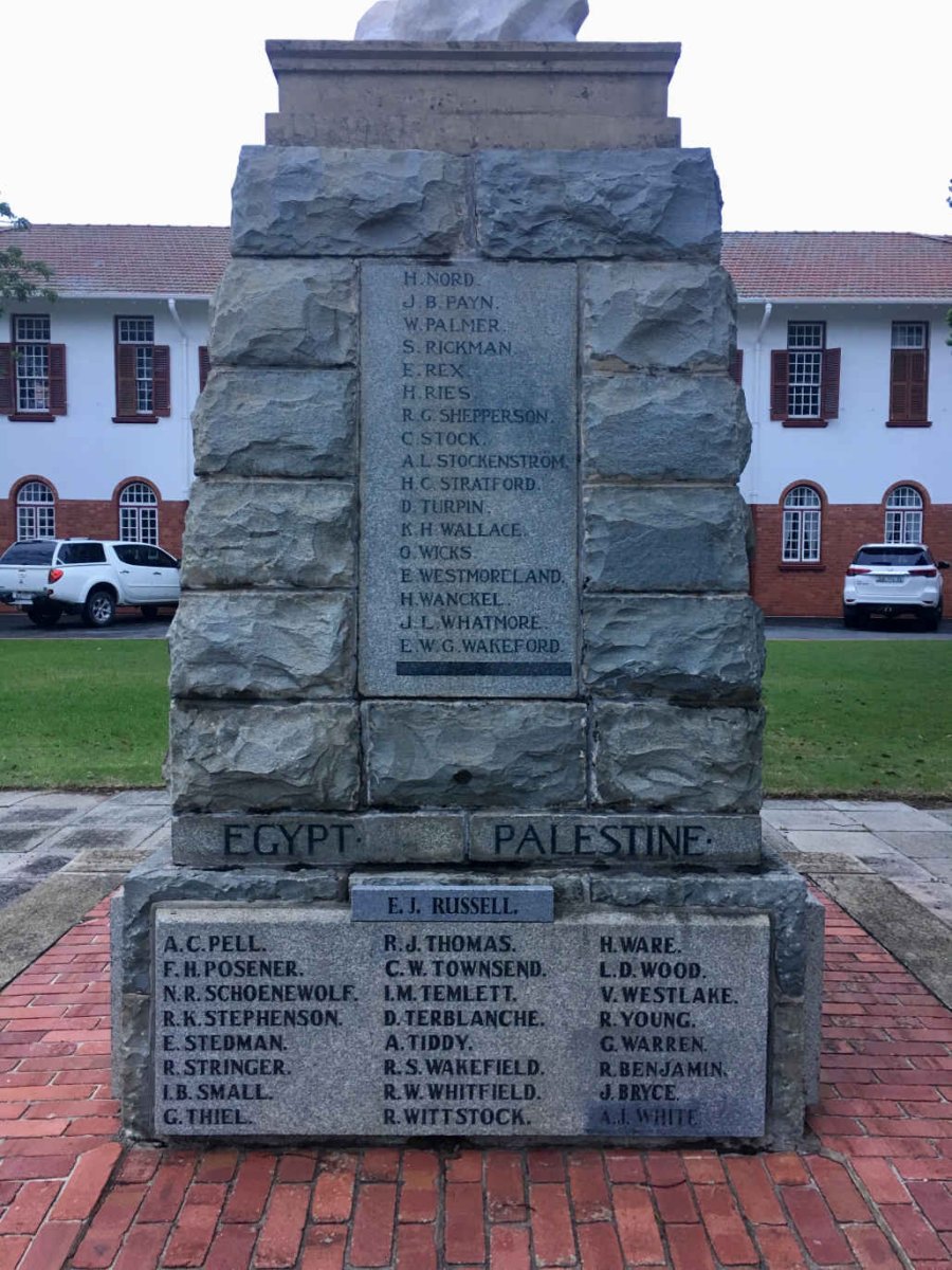 6. War Memorial