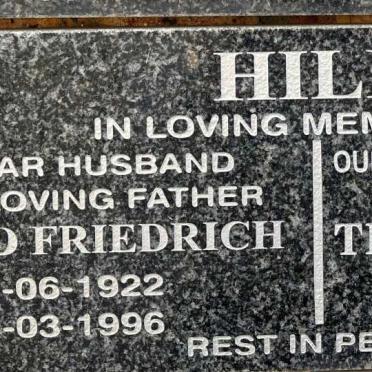 HILL Arnold Friedrich 1922-1996 &amp; Thekla Helene C. 1926-2015