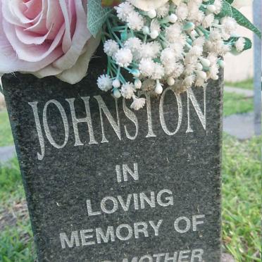 JOHNSTON William Herbert 1932- &amp; Hester Daisy 1936-2019