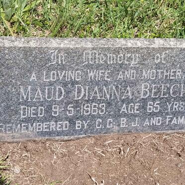 BEECH Maud Dianna -1963