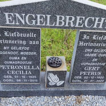 ENGELBRECHT Gert Petrus 1922-2020 &amp; Petronella Cecilia 1925-2015