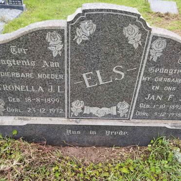 ELS Jan F.J.C. 1892-1958 &amp; Petronella J.L. 1899-1972