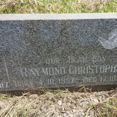 FLUGEL Erich Franz 1919-1992 &amp; Dora 1921-2017 :: FLUGEL Raymond Christopher 1957-1980