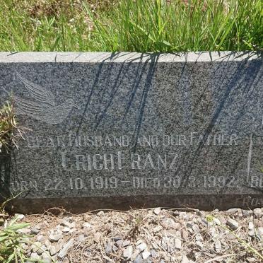 FLUGEL Erich Franz 1919-1992 &amp; Dora 1921-2017 :: FLUGEL Raymond Christopher 1957-1980