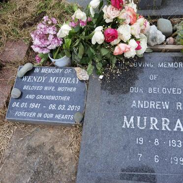 MURRAY Andrew R. 1939-1989 &amp; Wendy 1941-2019