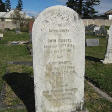 ROBERTS Owen 1848-1915 &amp; Mary 1845-1916 :: ROBERTS John Percival -1919