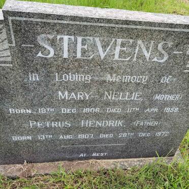 STEVENS Petrus Hendrik 1907-1972 &amp; Mary Nellie 1906-1958