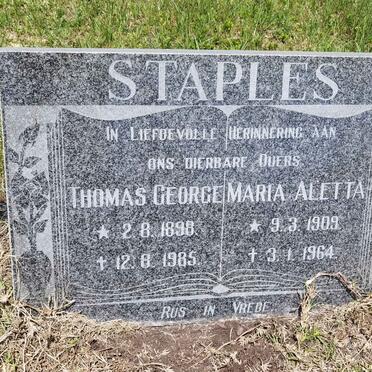STAPLES Thomas George 1898-1985 &amp; Maria Aletta 1909-1964