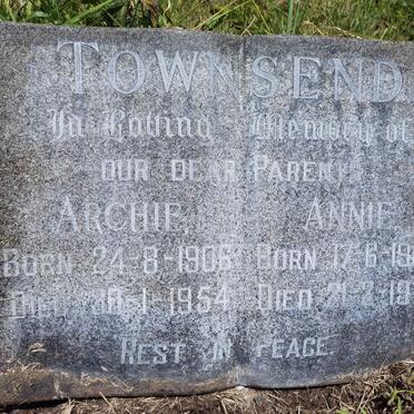 TOWNSEND Archie 1906-1954 &amp; Annie 1904-1974
