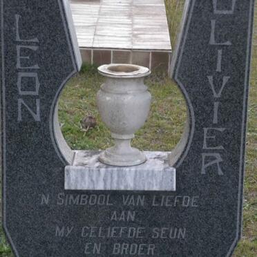 OLIVIER Leon Theunis 1966-1986