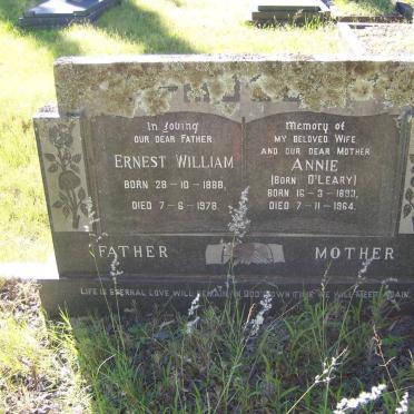 MOSS Ernest William 1888-1978 &amp; Annie O'LEARY 1893-1964