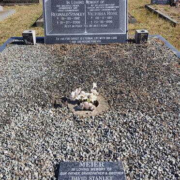 MEIER Reginald Stanley 1912-2006 &amp; Victoria Rose 1917-1996