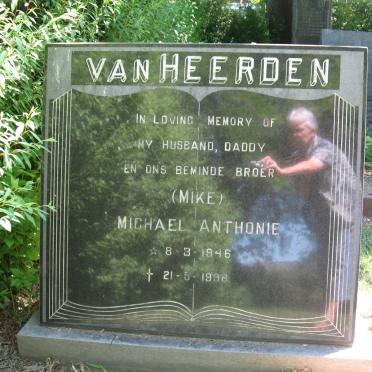 HEERDEN Michael Anthonie, van 1946-1998