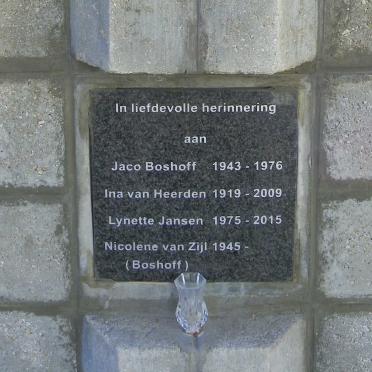 HEERDEN Ina, van 1919-2009 :: JANSEN Lynette 1975-2015 :: BOSHOFF Jaco 1943-1976 :: ZIJL Nicolene, van nee BOSHOFF 1945-