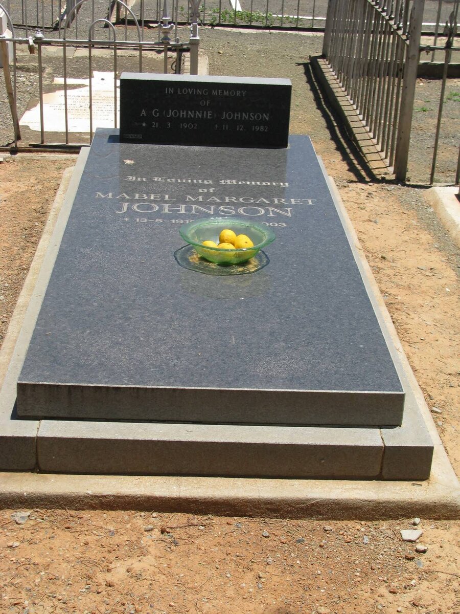 JOHNSON A.G. 1902-1982 &amp; Mabel Margaret 1919-2003