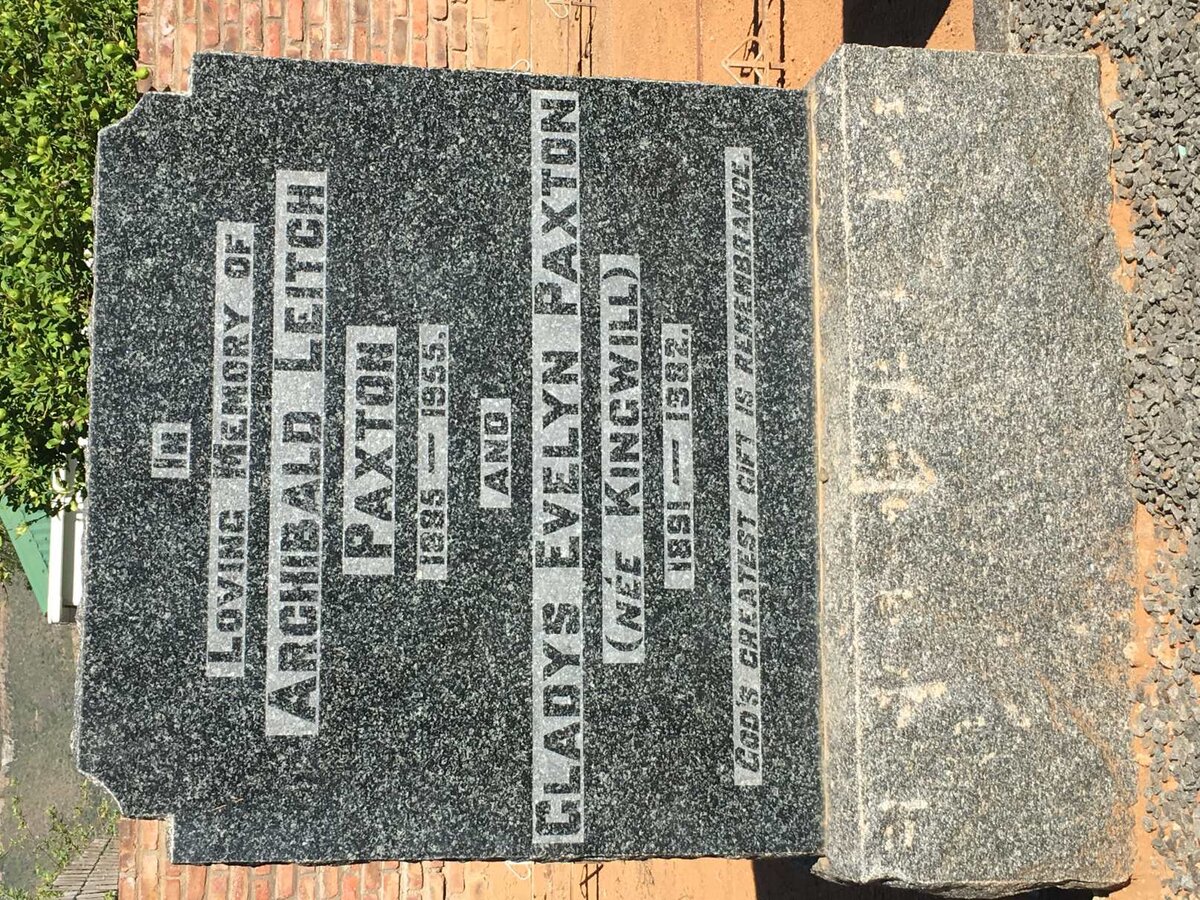 PAXTON Archibald Leitch 1885-1955 &amp; Gladys Evelyn KINGWILL 1891-1982