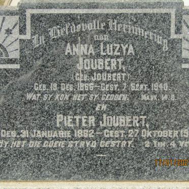 JOUBERT Pieter 1862-1946 &amp; Anna Luzya JOUBERT 1866-1940