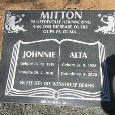 MITTON Johnnie 1919-2010 &amp; Alta 1928 -2020