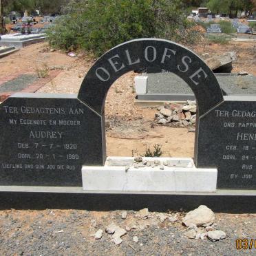 OELOFSE Hendry 1920-1981 &amp; Audrey 1920-1980