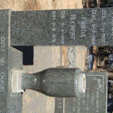 PUCHERT Willi 1900-1969 &amp; Frieda 1908-1975