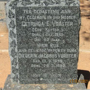 VORSTER Diederik Jacobus 1896-1982 &amp; Getruida E. KEYSER -1945