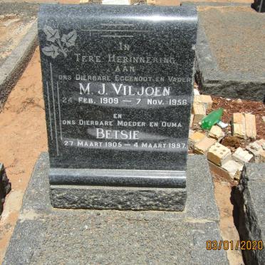 VILJOEN M.J. 1909-1956 &amp; Betsie 1905-1997