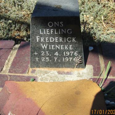 WIENEKE Frederick 1976-1976