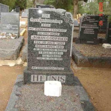 HEUNIS Johan Godfried 1892-1961 &amp; Freda PIENAAR -1989