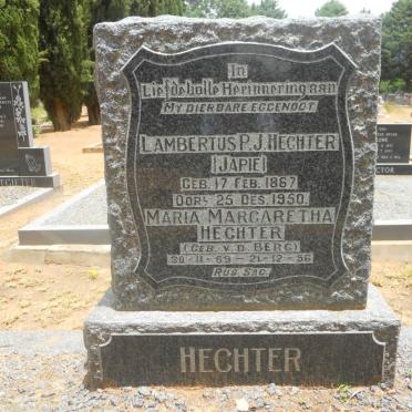 HECHTER Lambertus P.J. 1867-1950 &amp;  Maria Margaretha V.D. BERG 1869-1956