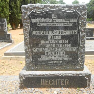 HECHTER Lambertus P.J. 1867-1950 &amp;  Maria Margaretha V.D. BERG 1869-1956