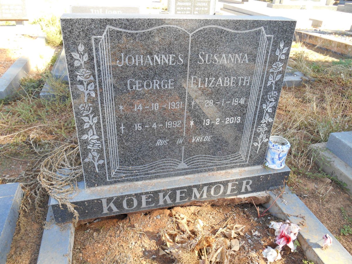 KOEKEMOER Johannes George 1931-1992 &amp; Susanna Elizabeth 1941-2013