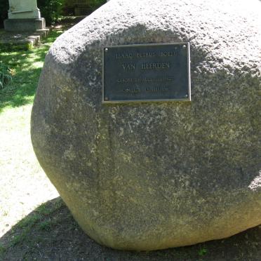 HEERDEN Isaac Petrus, van 1927-1987