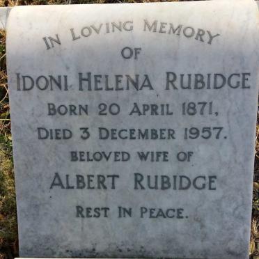 Eastern Cape, GRAAFF-REINET district, Sneeuberge, Blaauwater, Pienaarsbaken, farm cemetery