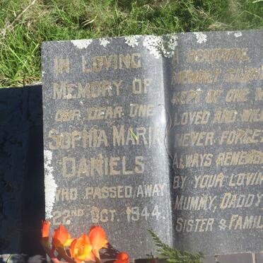 DANIELS Sophia Maria -1944