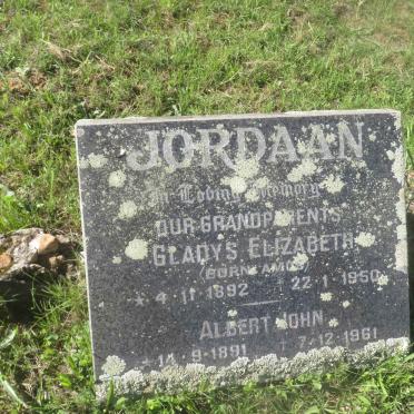 JORDAAN Albert John 1891-1961 &amp; Gladys Elizabeth AMOS 1892-1950