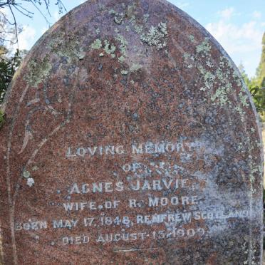 M - Surnames :: Vanne - M