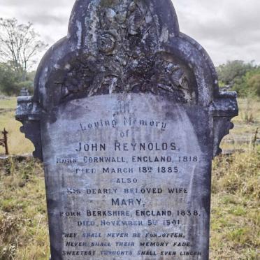 REYNOLDS John 1818-1885 &amp; Mary 1838-1901