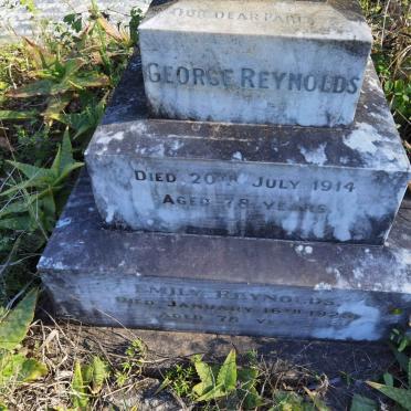 REYNOLDS George -1914 &amp; Emily -1928