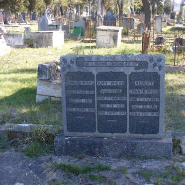 WICKS Edward 1859-1930 :: WICKS Amy nee WEBB 1864-1942 :: WICKS Albert Edward 1885-1914