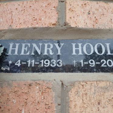 HOOLE Henry 1933-2003