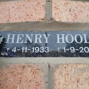 HOOLE Henry 1933-2003