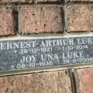 LUKE Ernest Arthur 1921-2014 &amp; Joy Una 1936-2008