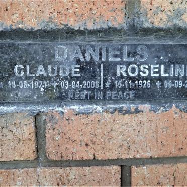 DANIELS Claude 1921-2008 &amp; Roseline 1926-2014