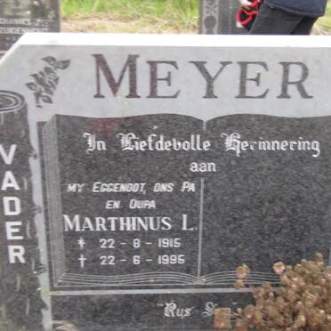 MEYER Marthinus L. 1915-1995